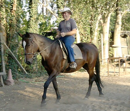 Tök vidám igy, hogy még nem estem le.